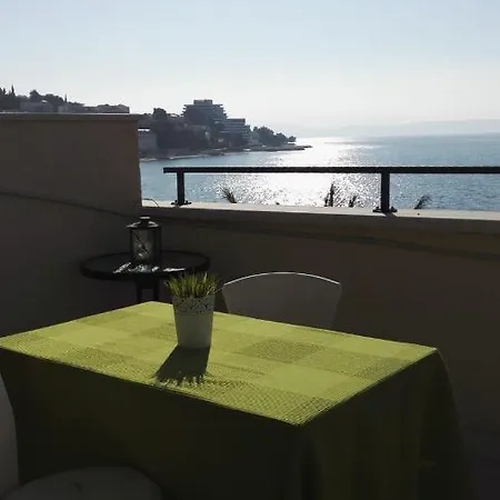 Dalma Apartment