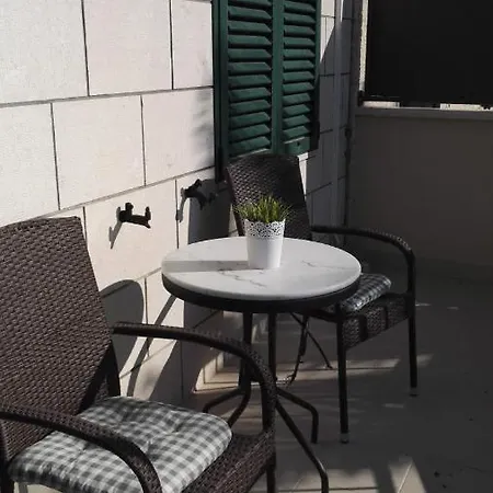 Dalma Apartment Podgora